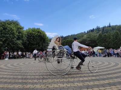 Mała Prywatka PRL-u - pokaz rowerów